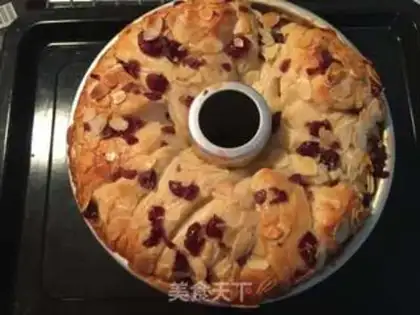 Make Cream cranberry hand tore step 14