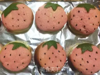 Make Strawberry pineapple bag step 23