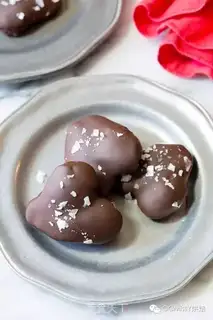Make Chocolate truffles step 6