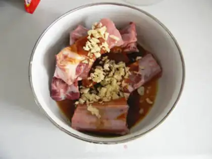 Make Garlic roasted ribs step 2