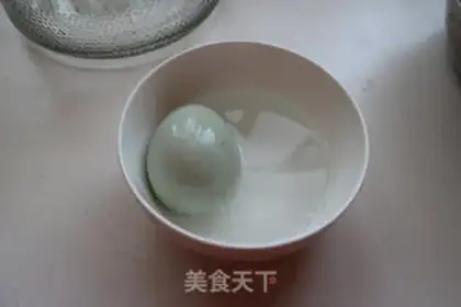 Make Five salted eggs step 5