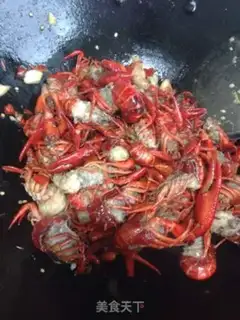 Make Spicy lobster step 2