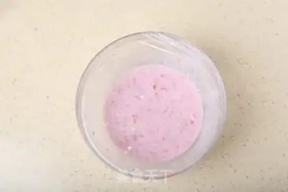 Make Strawberry potatoes step 4