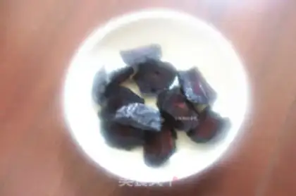 Make Strawberry plum step 2