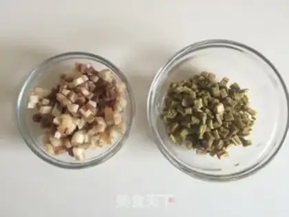 Make Ham drys wood ears step 2