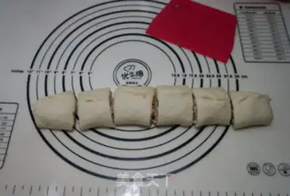 Make Bacon onion cheese rolls step 8