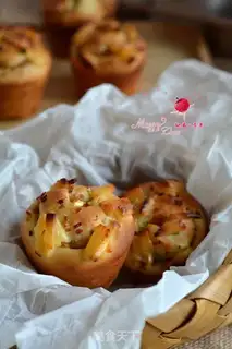 Make Bacon onion cheese rolls step 12