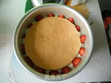Make Strawberry Moose step 17