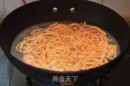 Make Peasade carrot noodles step 5
