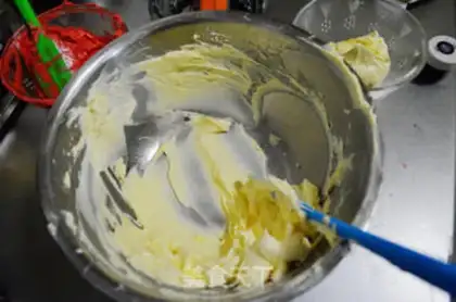 Make American captain cake step 17