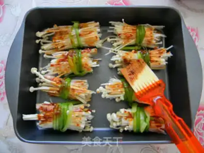 Make Soy-dry ginsomoni rolls step 5