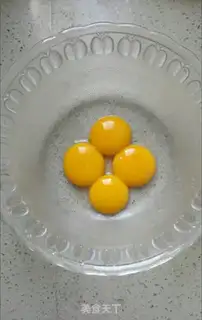 Make A fruit cream naked cake step 1