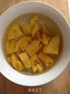 Make Pineapple milk and eggs step 0