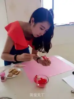 Make Love cookies step 7