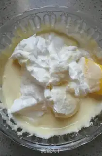 Make A fruit cream naked cake step 8