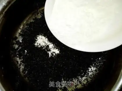 Make Sesame salt step 1