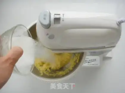 Make Frog cookies step 2