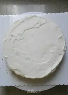 Make A fruit cream naked cake step 16