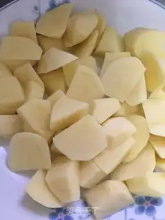 Make Southern milk, red potatoes step 1