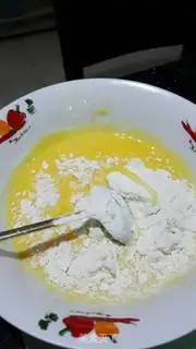Make Mango yogurt cake step 2