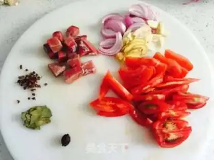 Make Tomato beef step 0