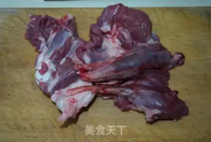Make The radish lamb soup step 0