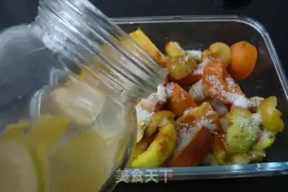 Make Roasted fruit with ice cream step 3
