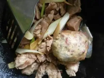 Make Roach and lamb stew step 7