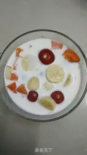 Make Qia seed fruit shake step 2