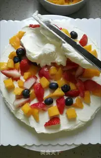 Make Fruit and cream cake step 9