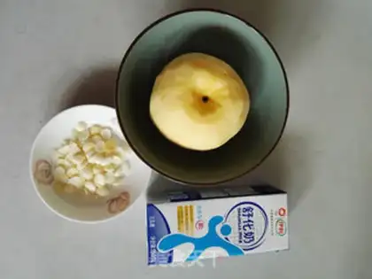 Make Apple almond shake step 0