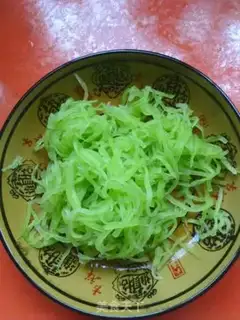 Make Scrambled meat step 0