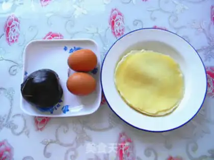 Make Eggs and croquettes step 4