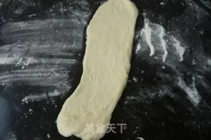 Make Sausage cheese roll step 6