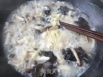 Make Crab-fruit noodles step 9