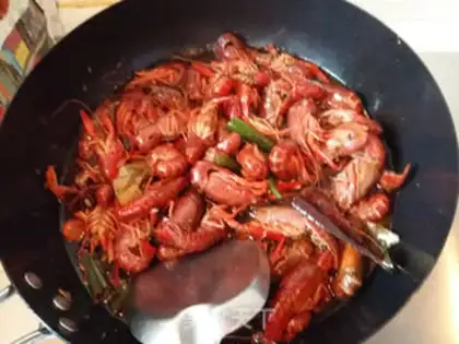 Make Spicy lobster step 4