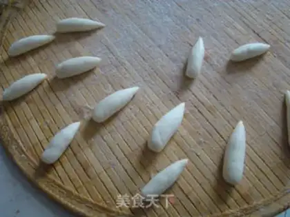 Make Mushroom bean bag step 6