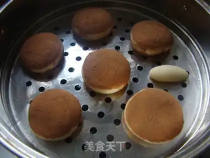 Make Mushroom bean bag step 7