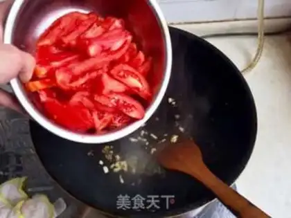 Make Tomato fried eggs step 11