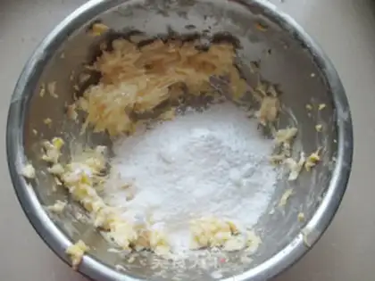Make Two pounds of cake for tea and vanilla step 4