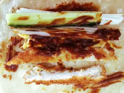 Make Old Beijing chicken roll step 12