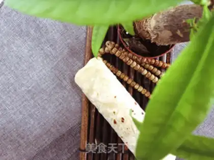 Make Old Beijing chicken roll step 14