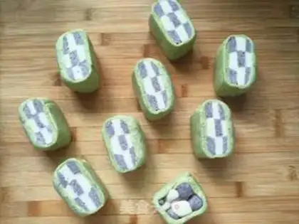 Make Chess buns step 8