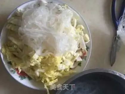 Make A fan of doll food step 1