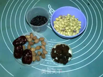 Make Five lines of soybean step 0