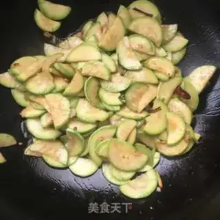 Make Jealousy step 3