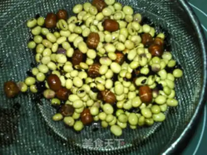 Make Five lines of soybean step 1