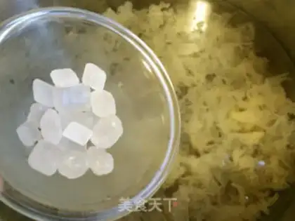 Make Silver almond soup step 1