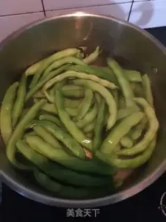 Make Bean meat buns step 2