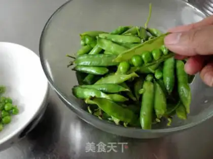 Make Peas and rice step 0